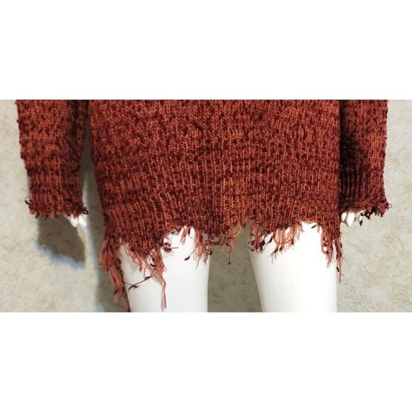 Umgee Frayed Vee Neck Oversized Knit Sweater - Size M - Picture 9 of 12